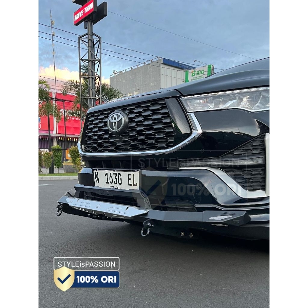 Towing Rhino Shooting Star Innova Zenix