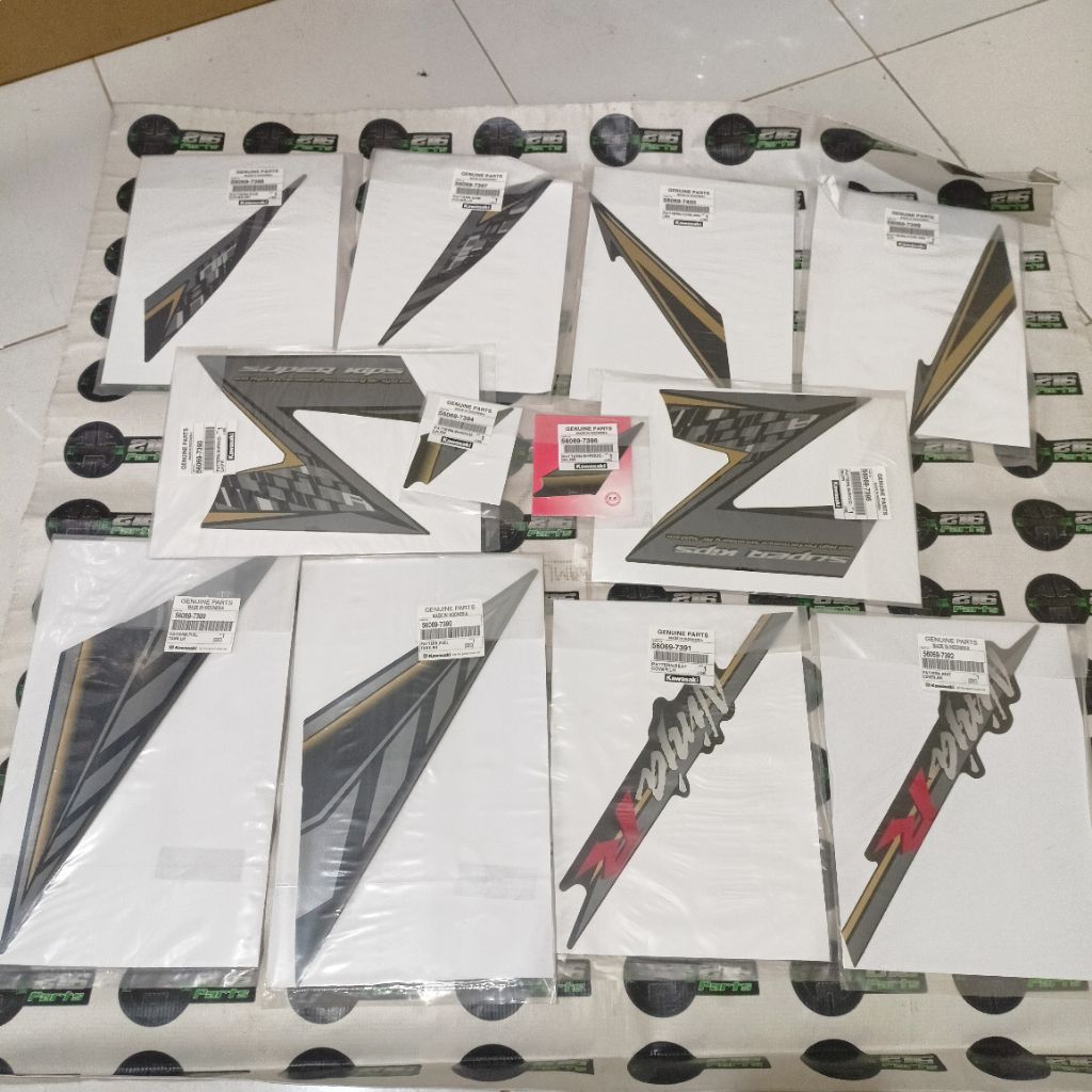 Stiker sticker striping stripping Hitam Ninja R 2014 Original Kawasaki