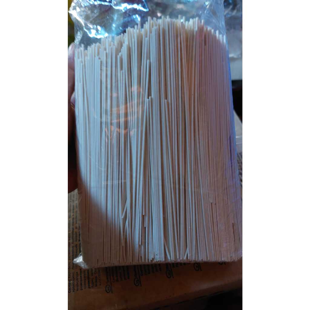 

MIE LIDI PUTIH KECIL MENTAH / LIDI LIDIAN 1KG Murah Renyah Tidak Keras