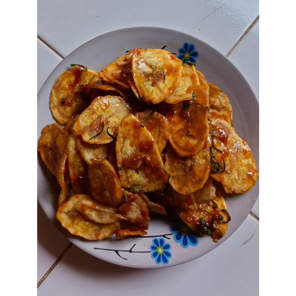 

Keripik Pisang Pedas Manis Asin Renyah Enak Nagihin
