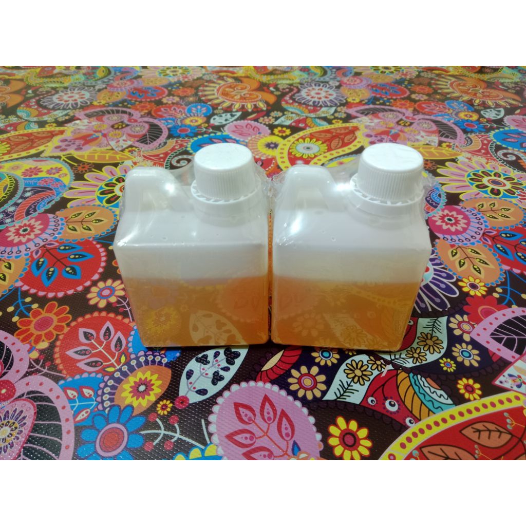 

Madu Ternak 100% Asli Ukuran 500gram