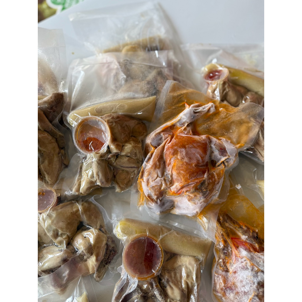 

AYAM POP FROZEN ISI 4 POTONG + SAMBEL