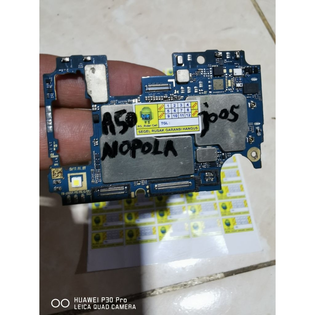 mesin samsung a50 sein kode RR ram 4 64GB NORMAL NOPOLA NOAKUN belumserpisan