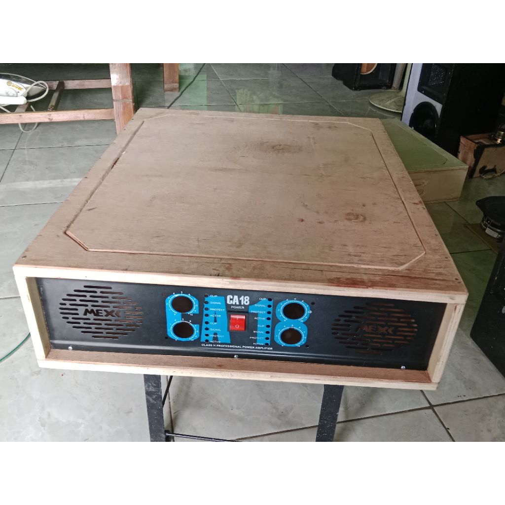 box power 4chanel model ca 18