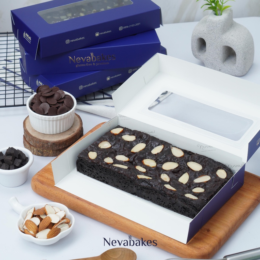 

Brownies GLUTEN FREE Signature Almond — NevaBakes