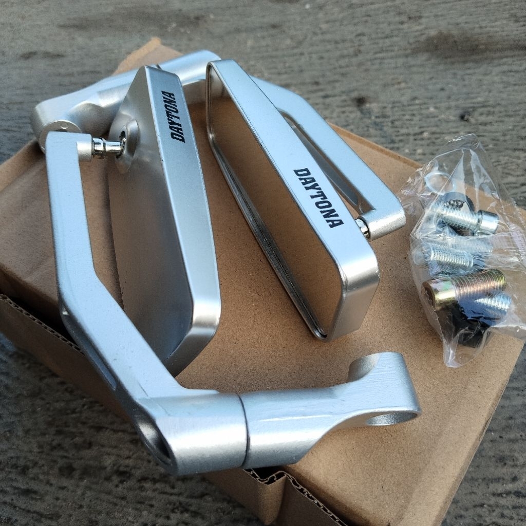 SPION TANDUK DAYTONA SILVER KACA BENING SPION COPY DAYTONA SILVER DETAIL ORIGINAL