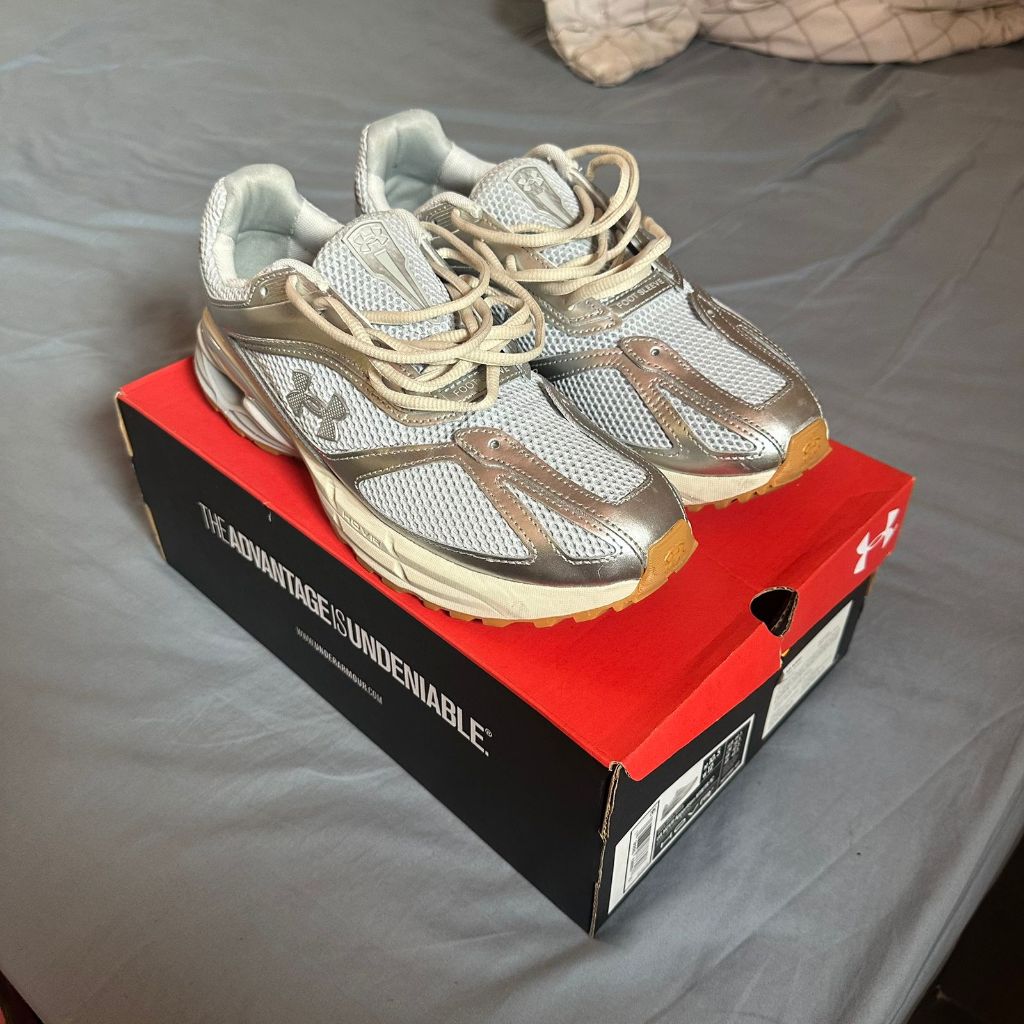 Under Armour HOVR Apparation RTRFTR TC