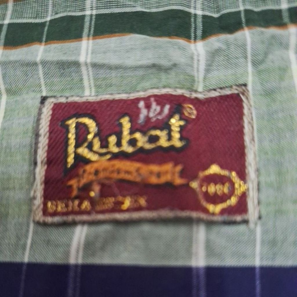 Sarung Jadul Rubat, Preloved