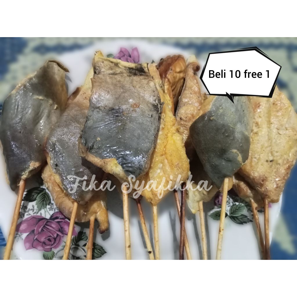 

ikan asap ,ikan panggang, ikan pari beli 10ptg free 1