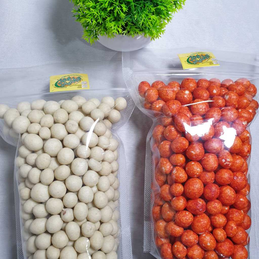 

Kacang Sukro Putih/ Kacang Sukro Pedas/ Kacang Sukro Gurih 300gram