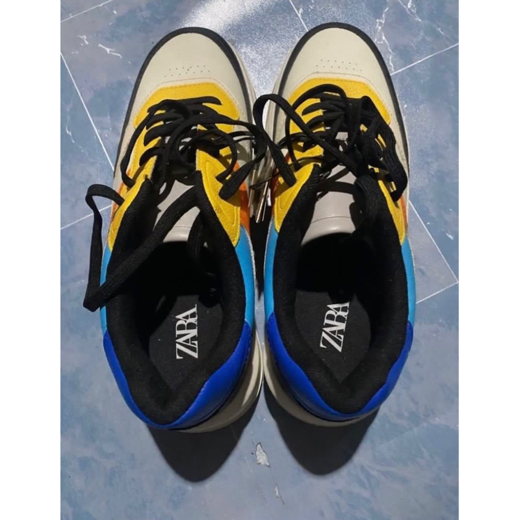 Sepatu Zara brand new