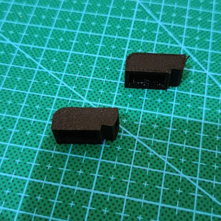 Cerobong asap miniatur bus