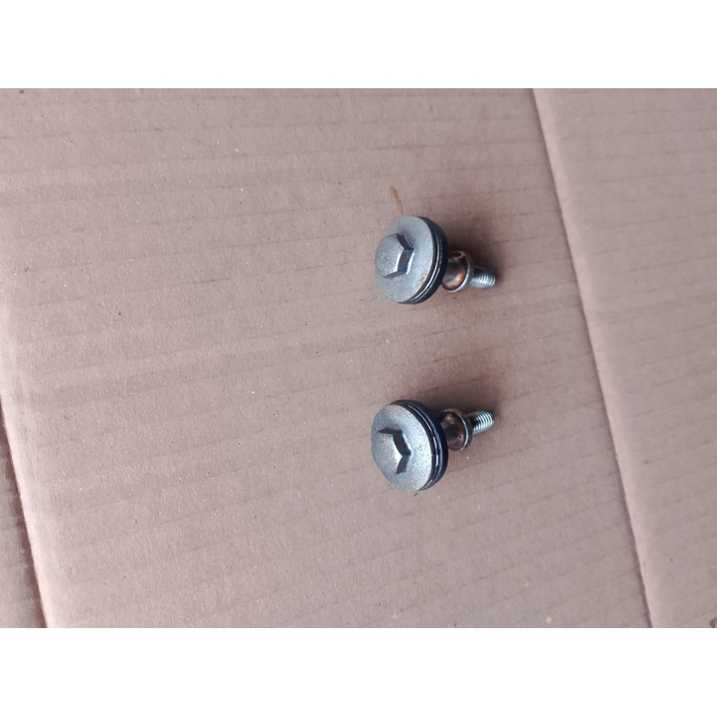 baut tutup head Honda beat esp,beat karbu, Beat fi original copotan