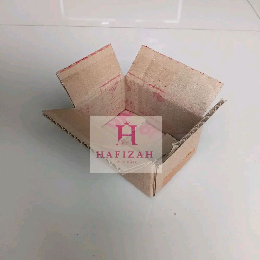 

HAFIZAH 25 Pcs Kardus Pecking Ukuran 10x7x5 cm Single Wall 3mm Cocok untuk Packing Barang Import & Export Lebih Kokoh dan Rapih