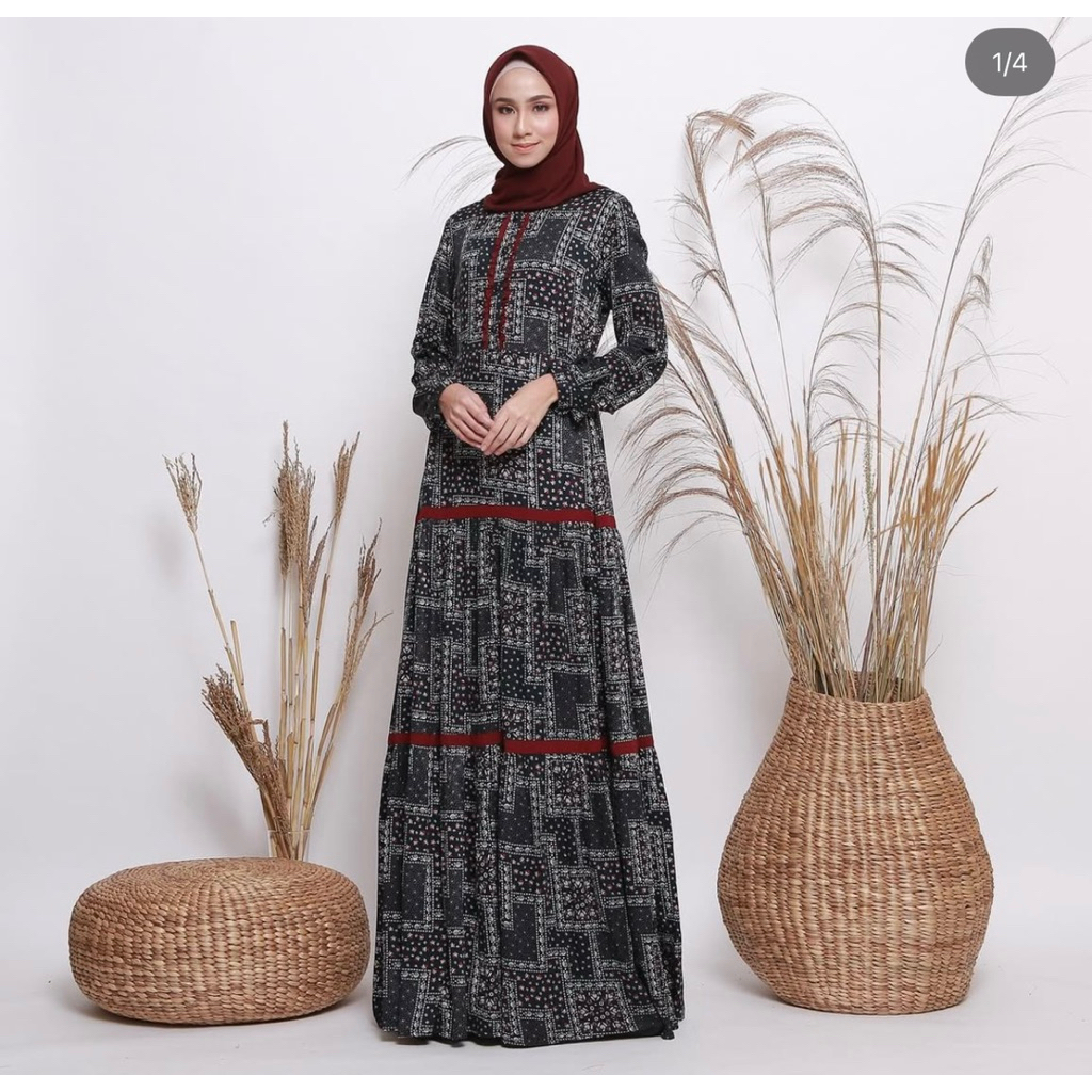 VINTAGE DRESS BLACK BY HEAVENLIGHTS BY ZERINA BANU