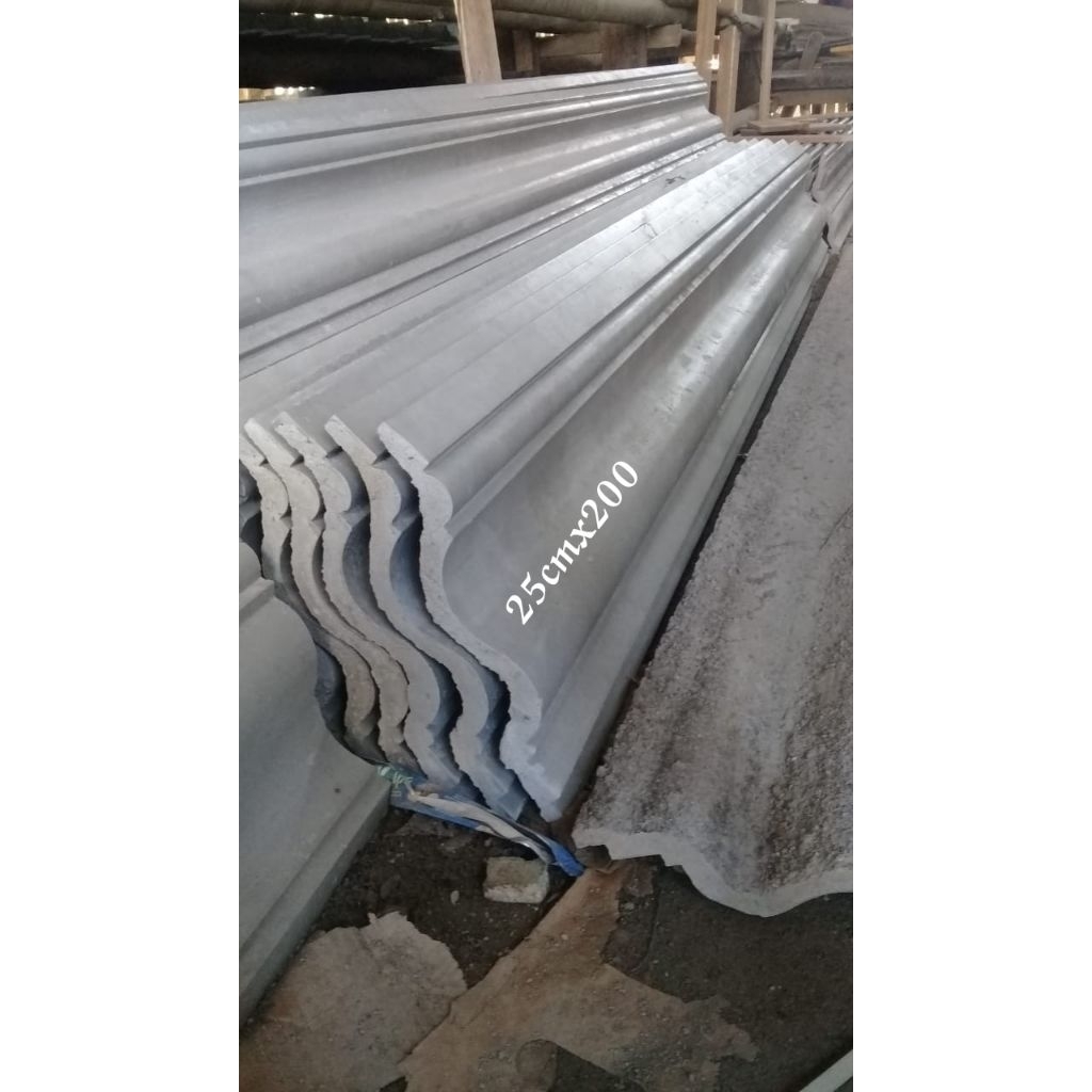 lisplang beton minimalis 25 cm x 200 cm