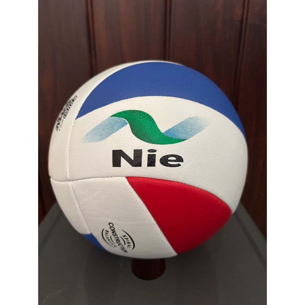 BOLA VOLI NIE/VOLI EMPUK MANTUL/BOLA VOLI TERBAIK KERENA MUTU