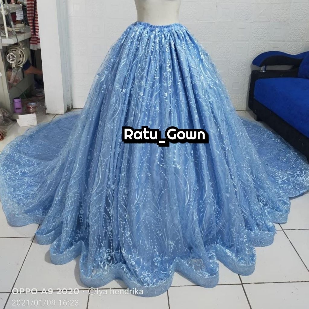 Rok Ekor Gaun Pengantin