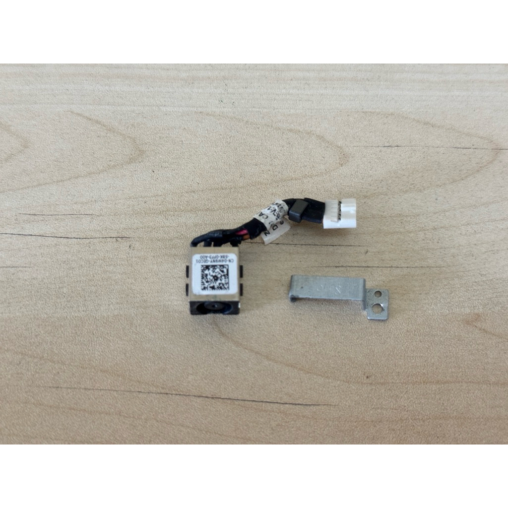 Konektor DC Dell 7250