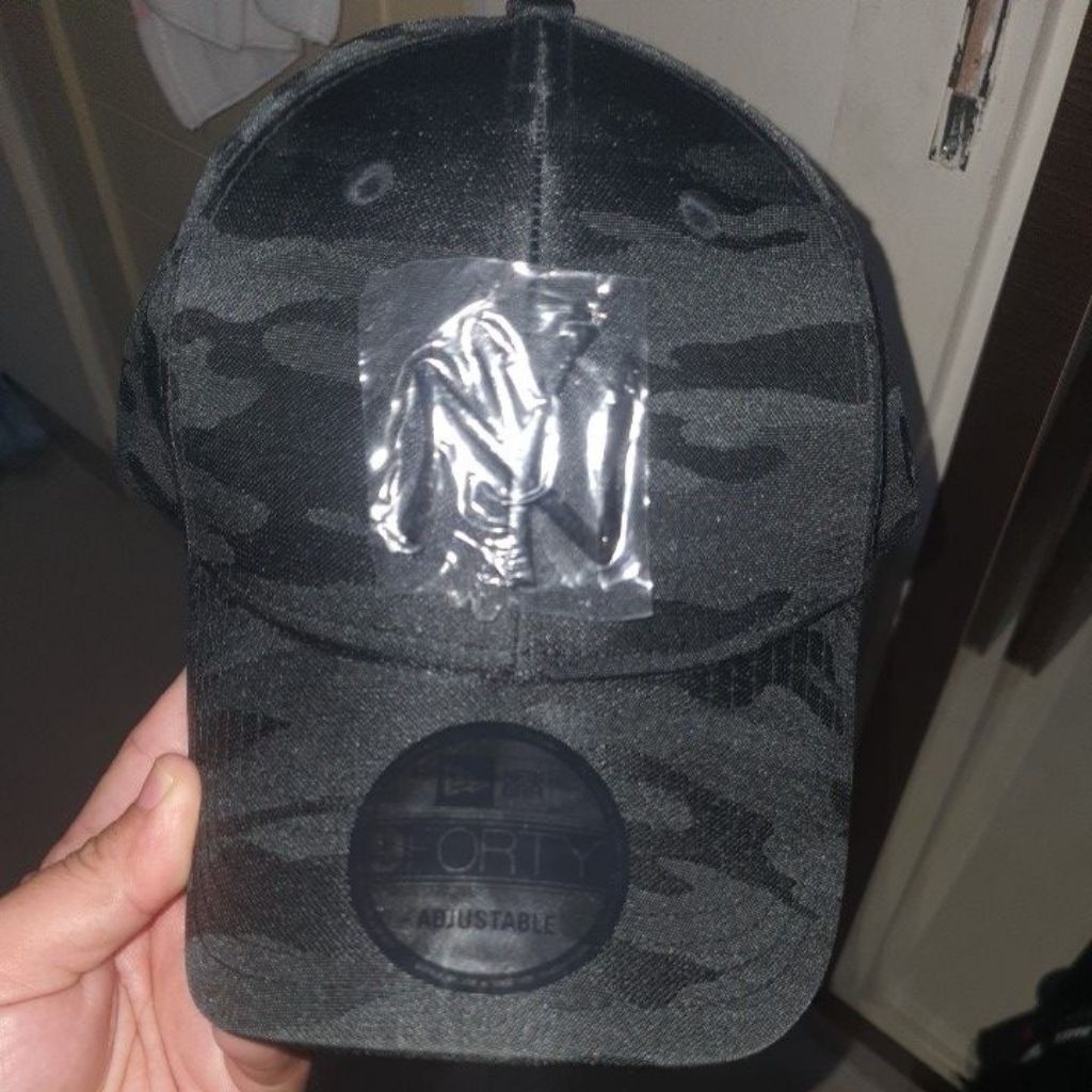 TOPI NEW ERA MLB NEW YORK YANKEES METAL CAMO