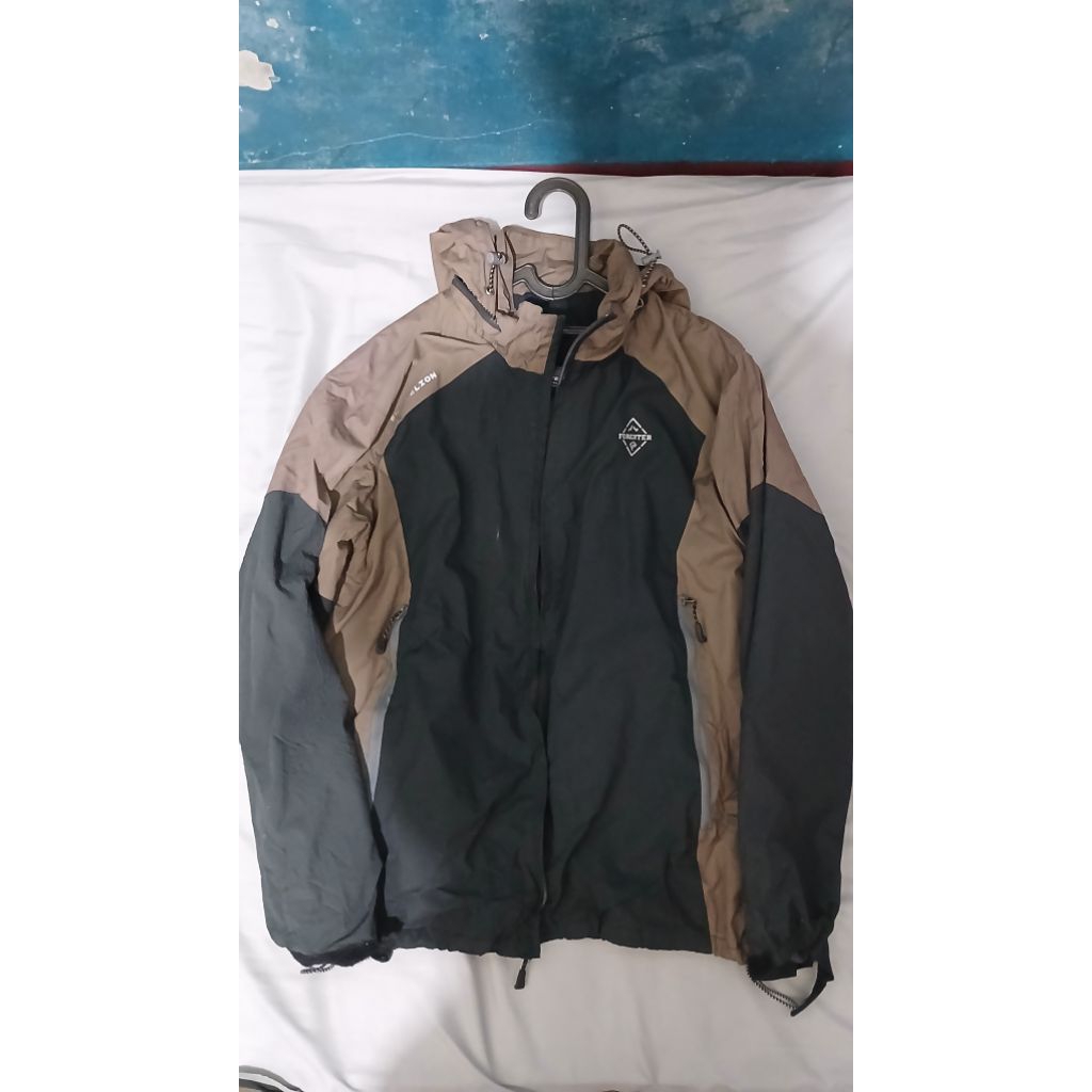 jaket forester dan greenforest