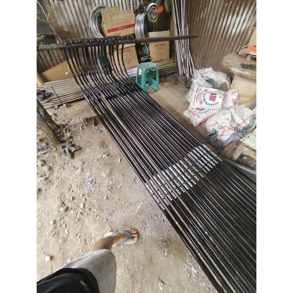 Jlelectro Tiang Lampu Jalan 3Meter Hitam