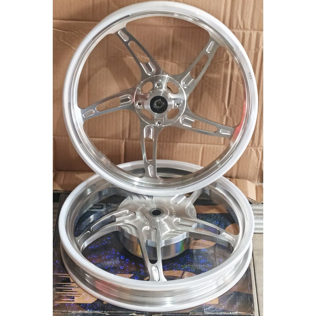 Velg Axio Bintang laut Mio 160/185-14 Chrome
