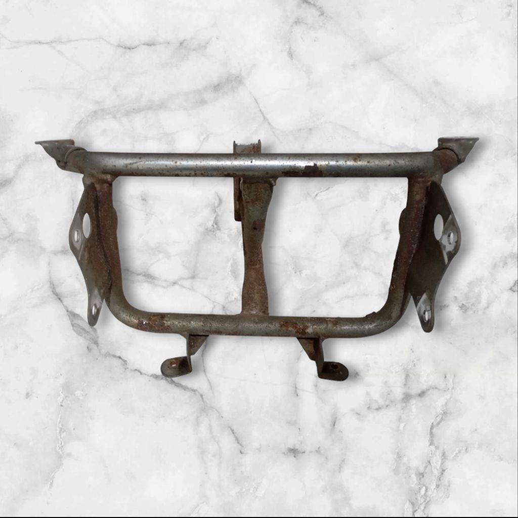 breket lampu depan RGR original