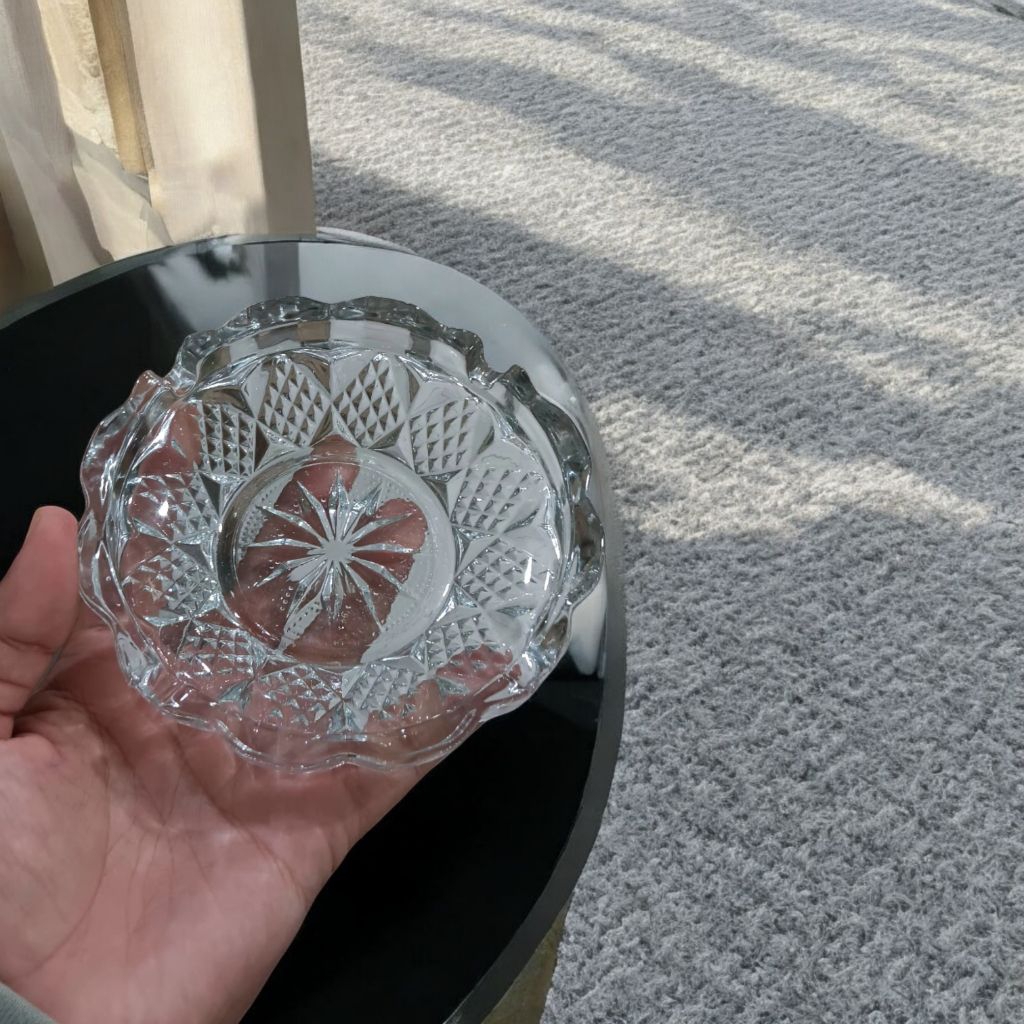 Asbak Rokok Kaca Tebal 12 cm Unik Estetik Souvenir Pernikahan