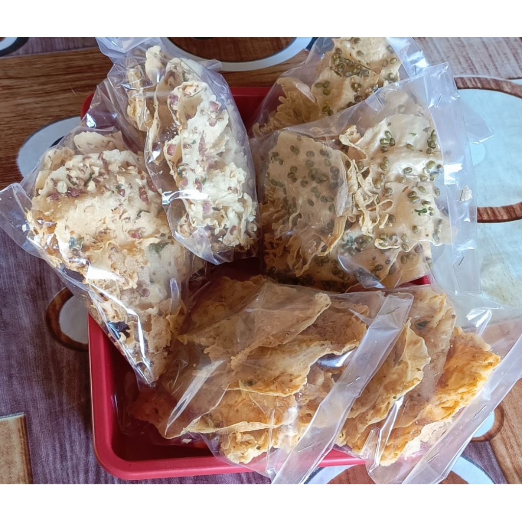 

Peyek Piyin - rempeyek renyah dan gurih berbagai rasa dengan harga murah meriah