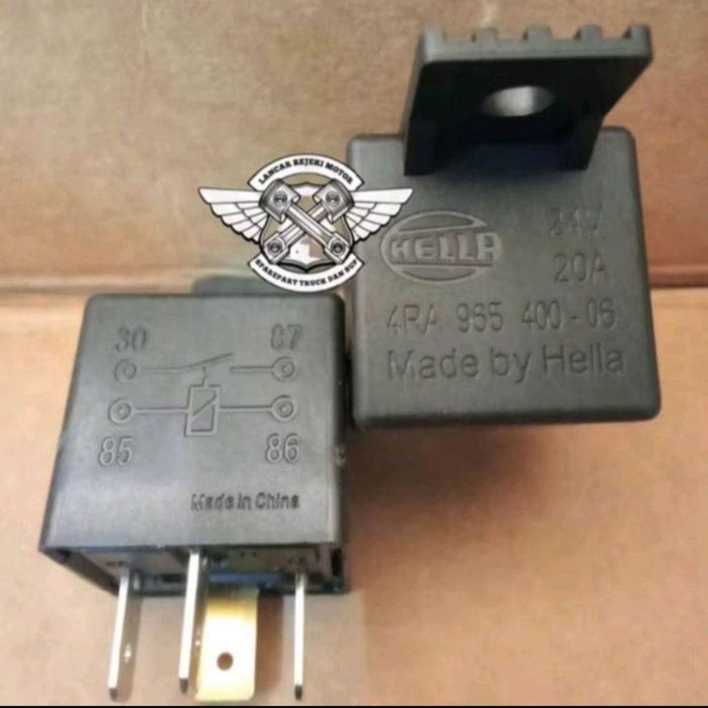 Relay Lampu Kaki 4 HELLA 24Volt 965-400-067