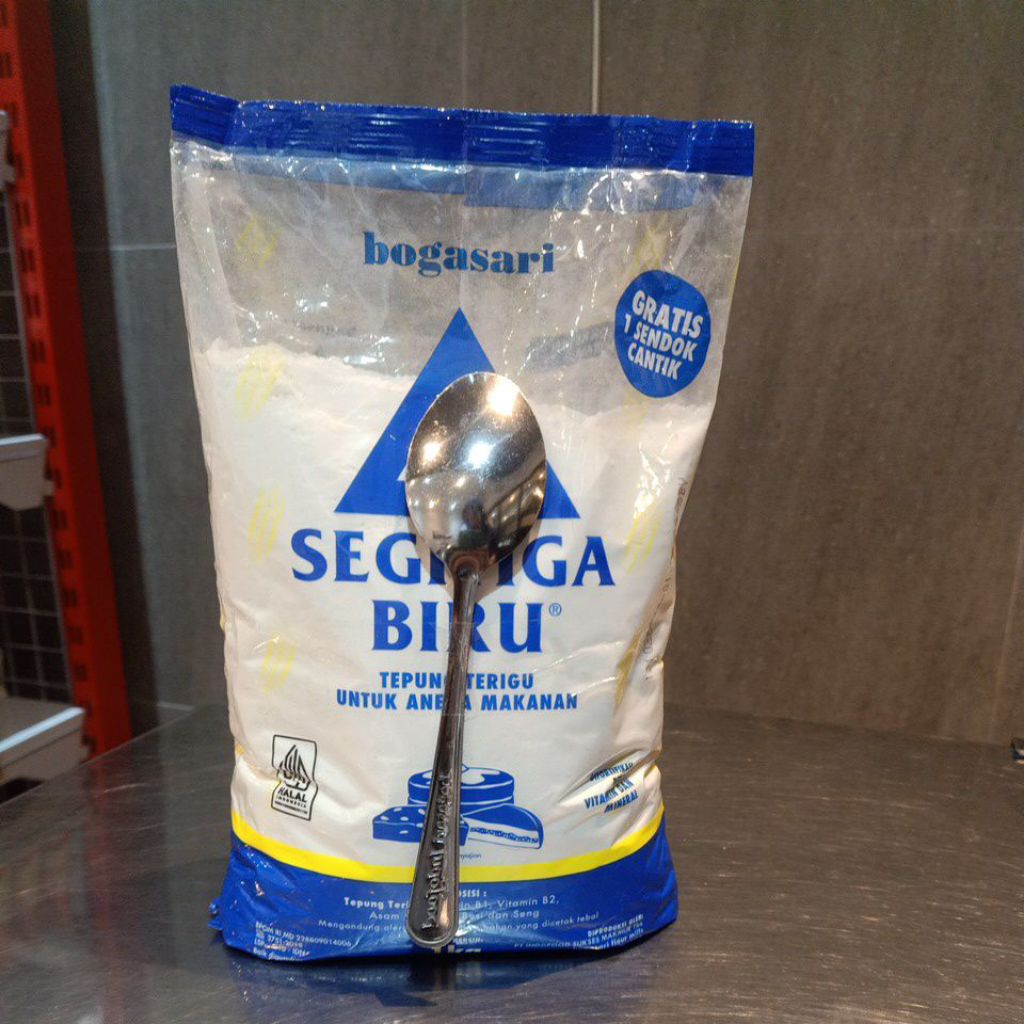 

tepung segitga biru tepung terigu tepung serbaguna