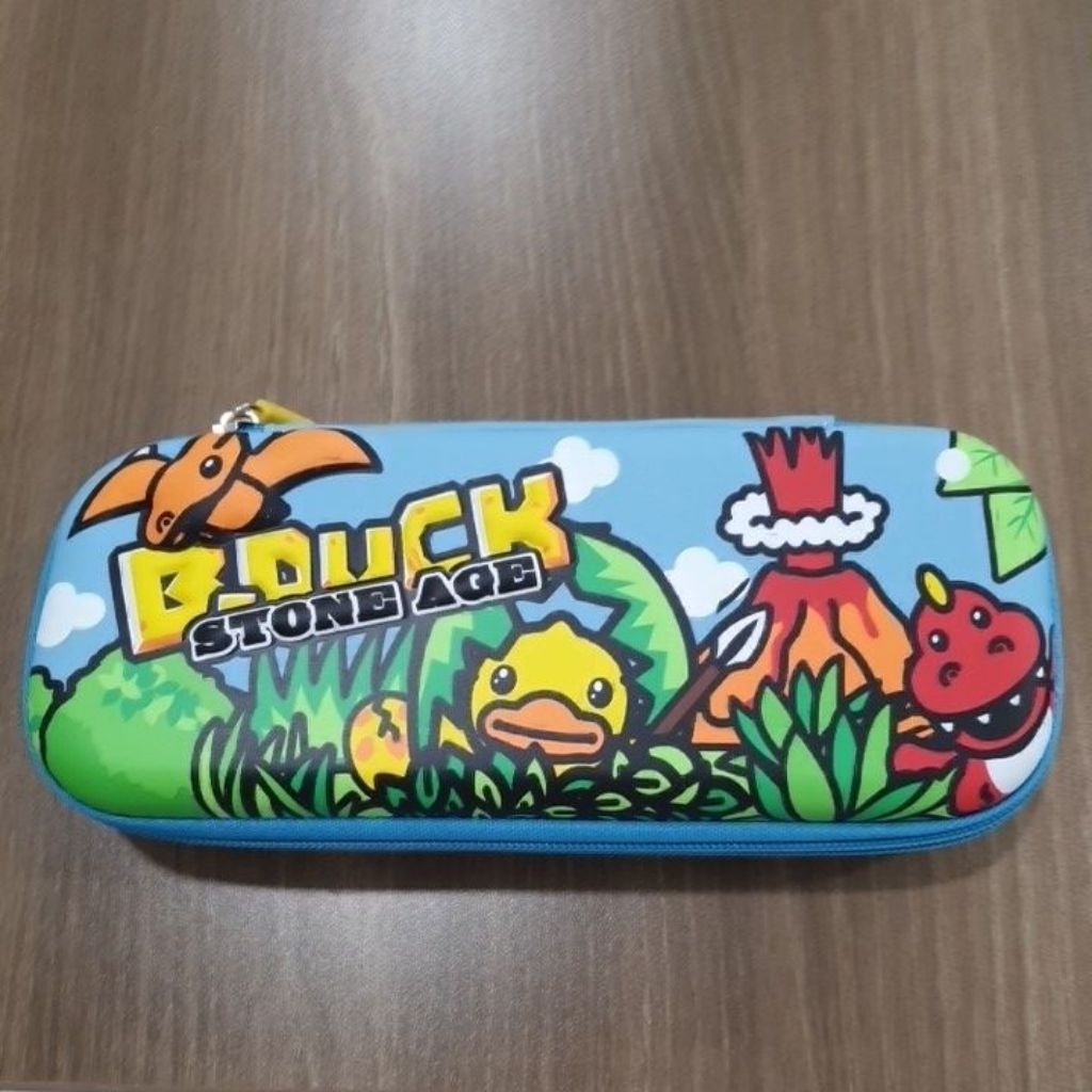 

KOTAK PENSIL 3D EVA HARDCASE B DUCK ORIGINAL STONE AGE