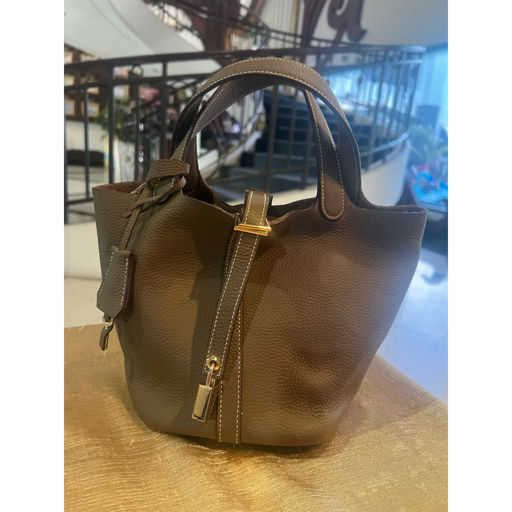 ala picotin leather bag