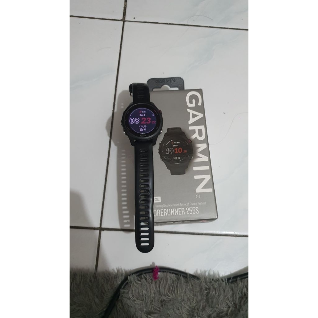 Garmin Forunner 255s Music