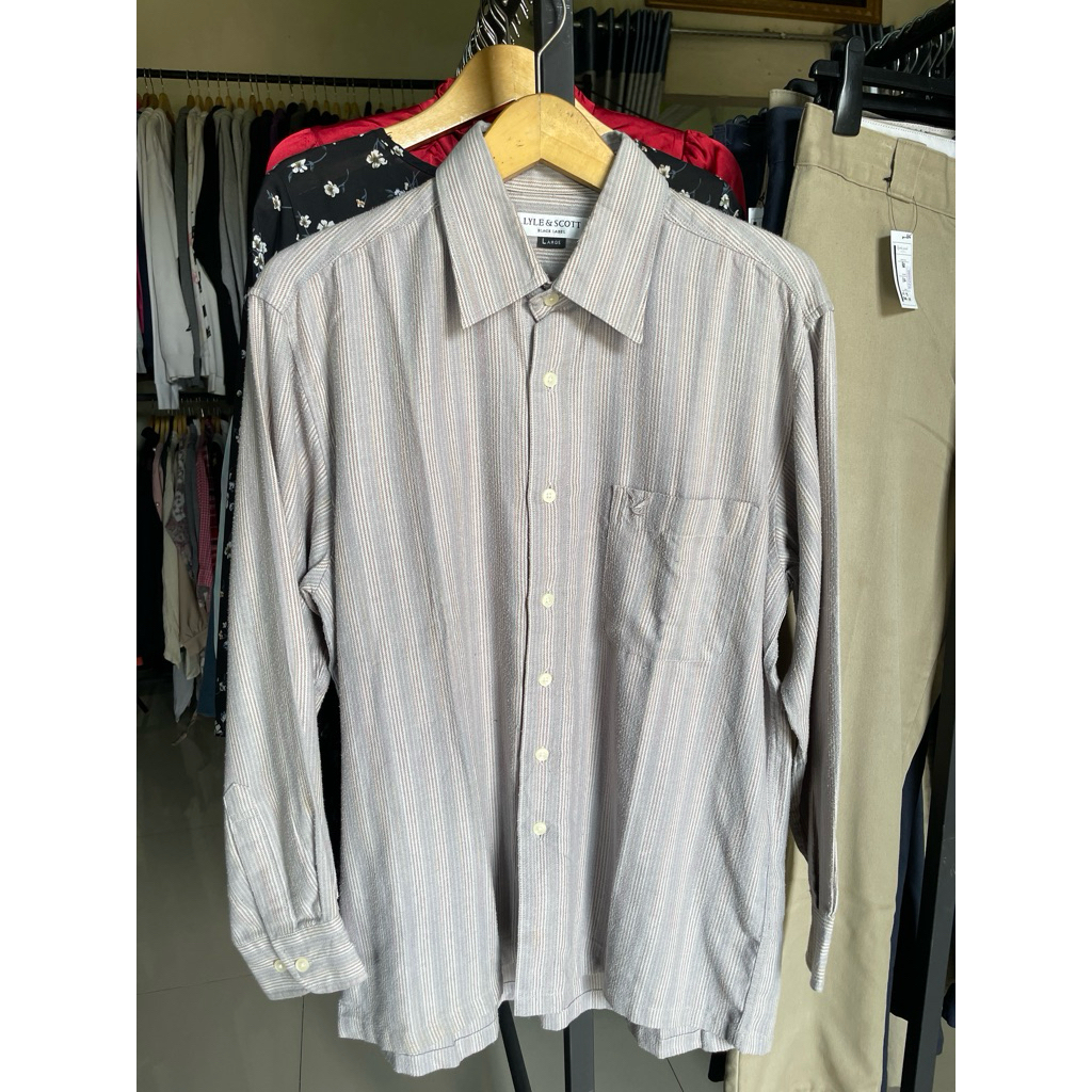Kemeja flanel second brand/lyle