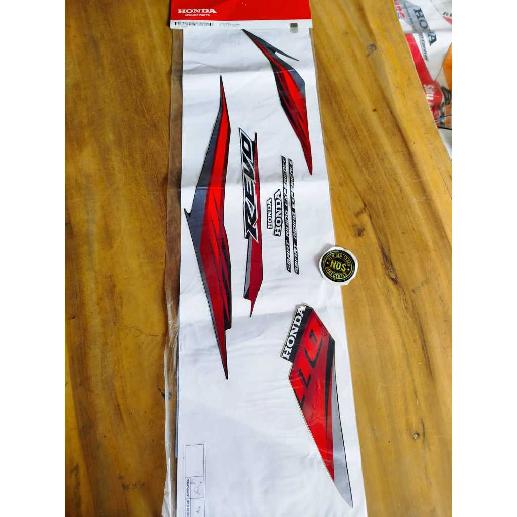STRIPING STIKER STICKER LIST LIS BODY BODI KANAN HONDA REVO ABSOLUTE 110 ORIGINAL ORISINIL ORI ASLI 