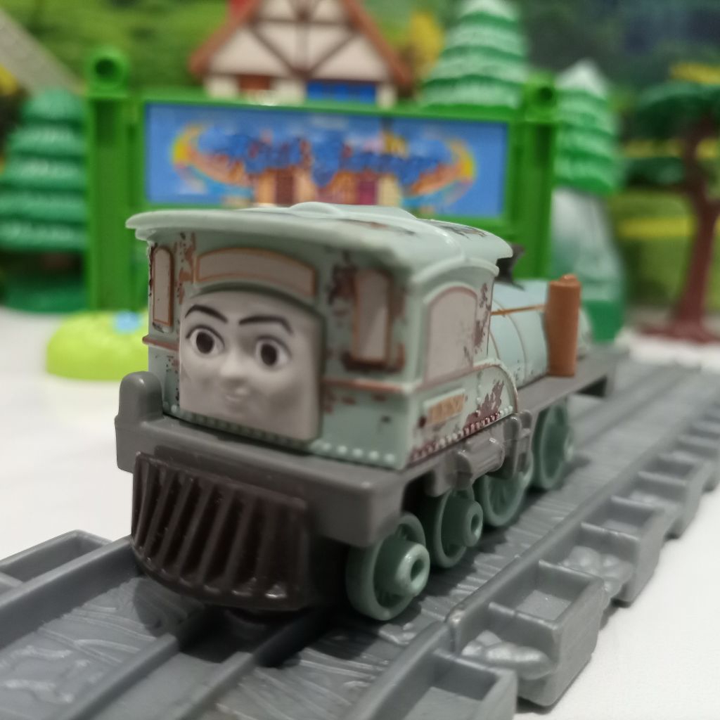 Fisher-Price Thomas & Friends Adventures / Collectible Railway Diecast - Lexi The Experimental Engin