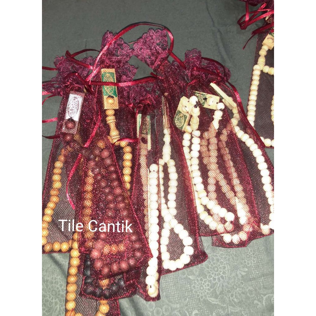 Tile tasbih/tile souvenir/tile cantik/kemasan souvenir/kemasan tile/bungkus tile/bungkus souvenir