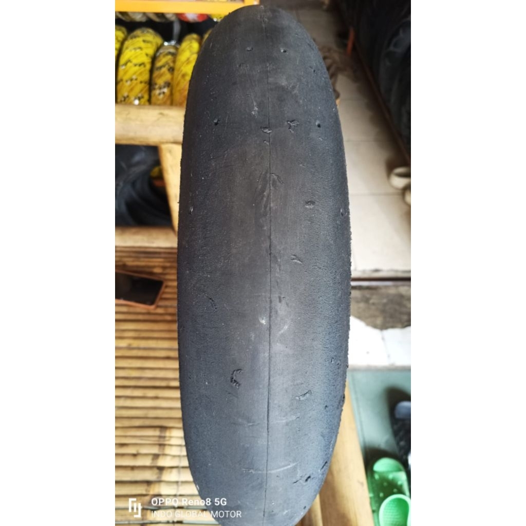 Pirelli Diablo superbike 125/70-17 ninja RR NSR  ban depan moge