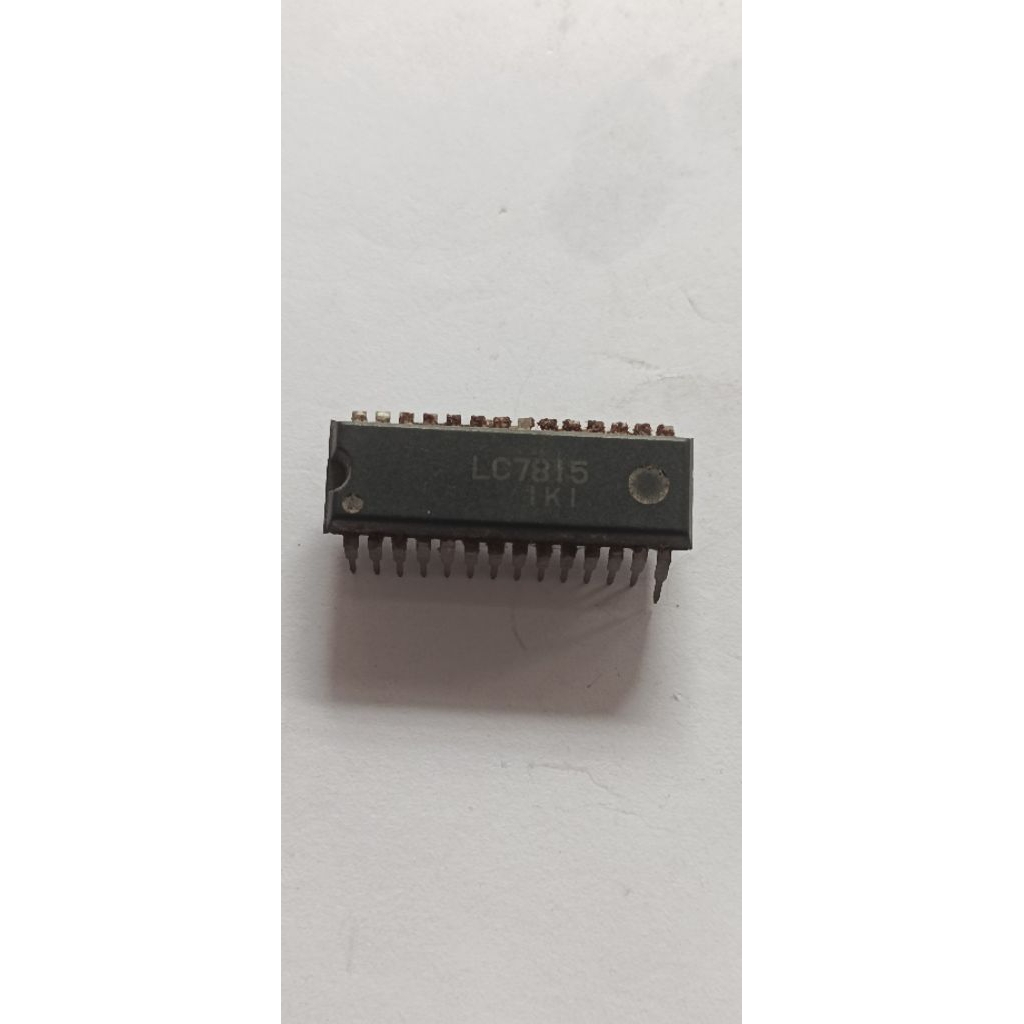 LC7815