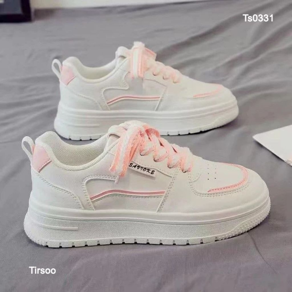 Sneaker wanita korea