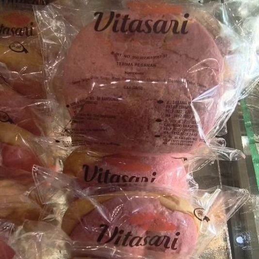 

Vitasari roti bandung oleh oleh
