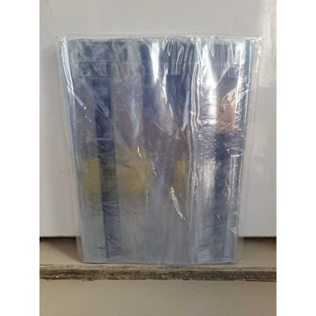 

Sampul Buku Plastik Mika Kwarto Isi 60 Lembar Quarto Kuarto Boxy Vgen V-gen Paper