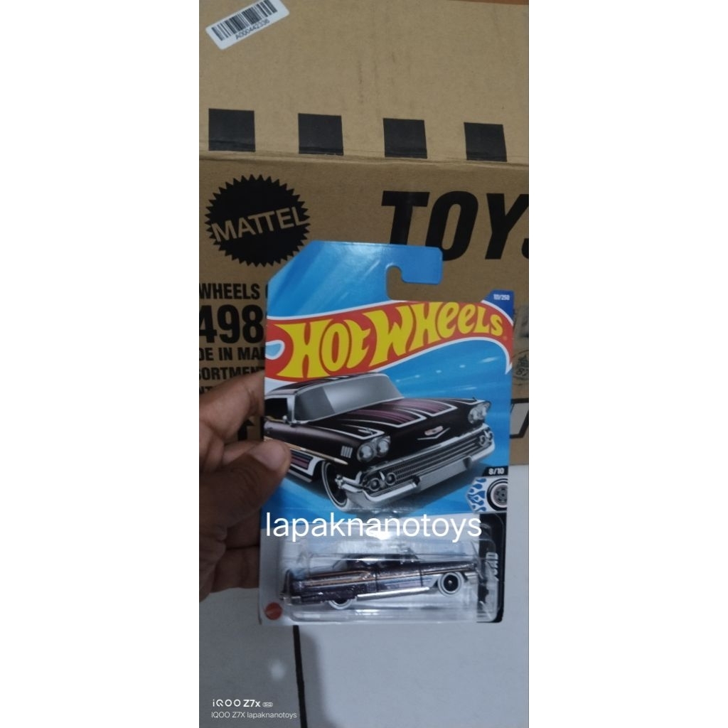 Hot Wheels '58 Chevy" Impala
