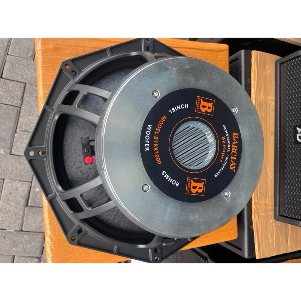 speaker 18” barclay 18X1000 by huper