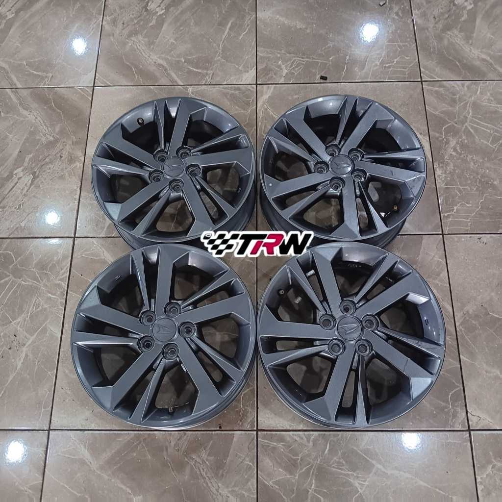Velg Oem Bekas Copotan Mobil Ring 15 Original Daihatshu Xenia Ring 15 baut 5x100