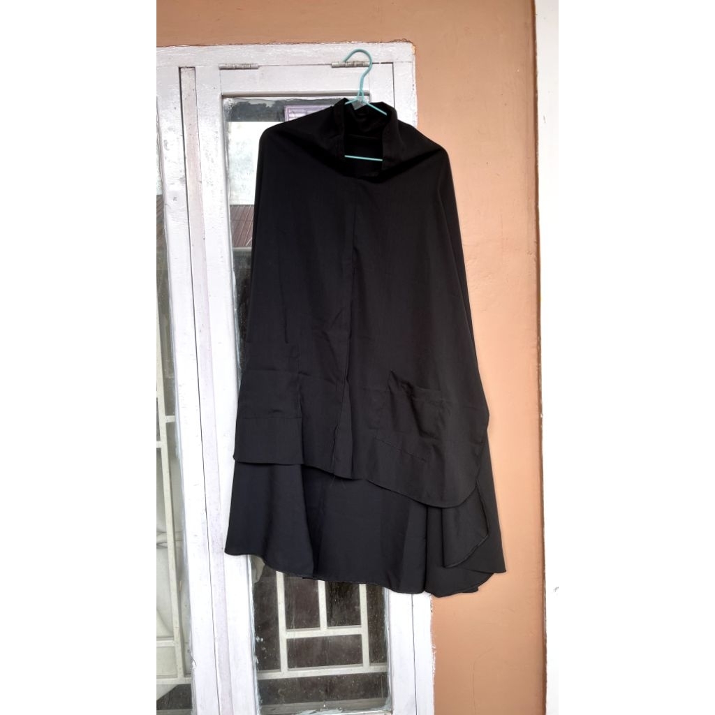 Preloved Khimar handsplit kantong depan