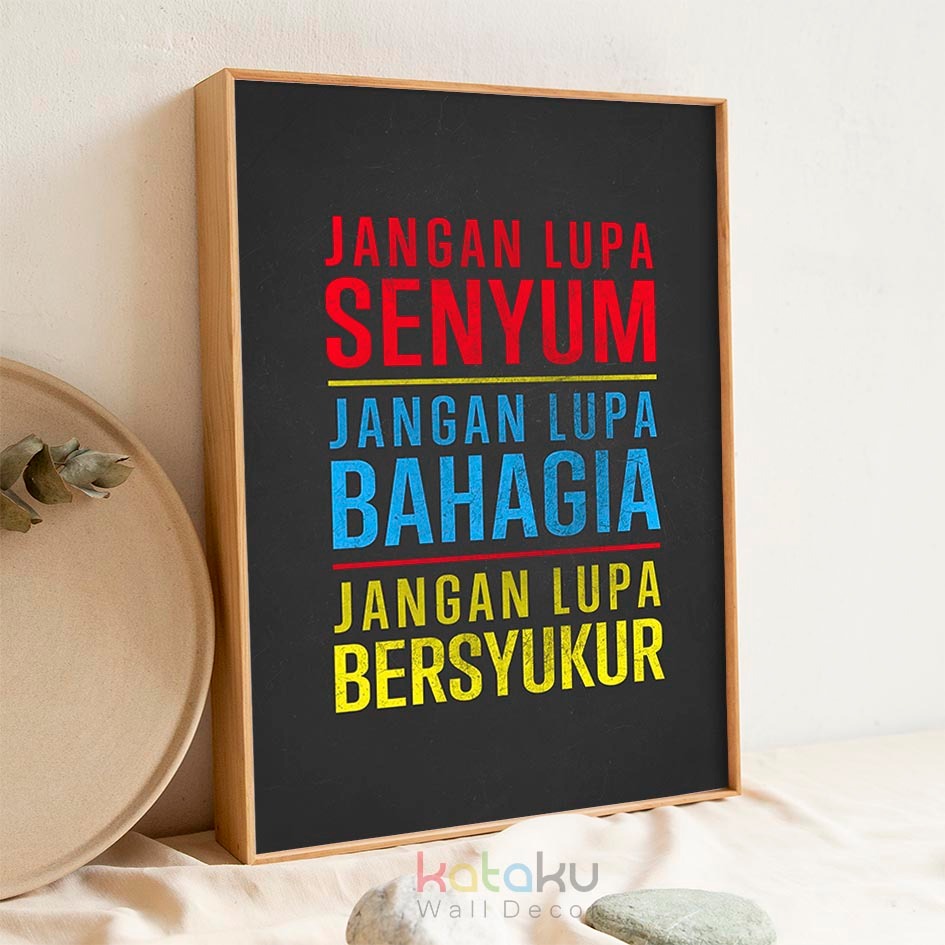 Hiasan Dinding Inspiratif Jangan Lupa Senyum Bahagia Bersyukur Dekorasi Pajangan Dinding