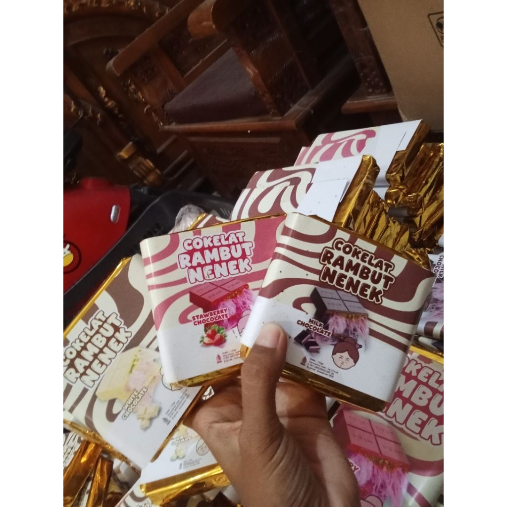 

Chocolate Dubai "RAMBUT NENEK" By Family Food 125gr